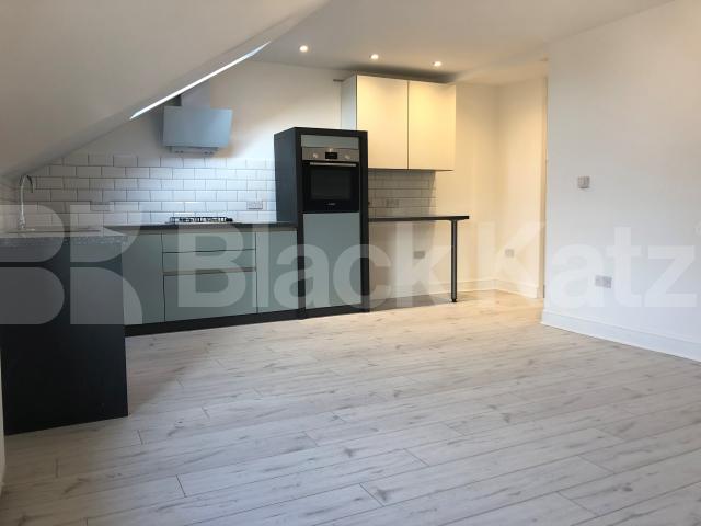 			Beautiful 1 bedroom flat, 1 Bedroom, 1 bath, 1 reception Apartment			 Park Avenue, Alexandra Palace